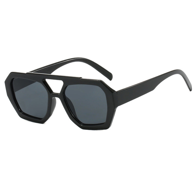 Lunettes de soleil carrées vintage