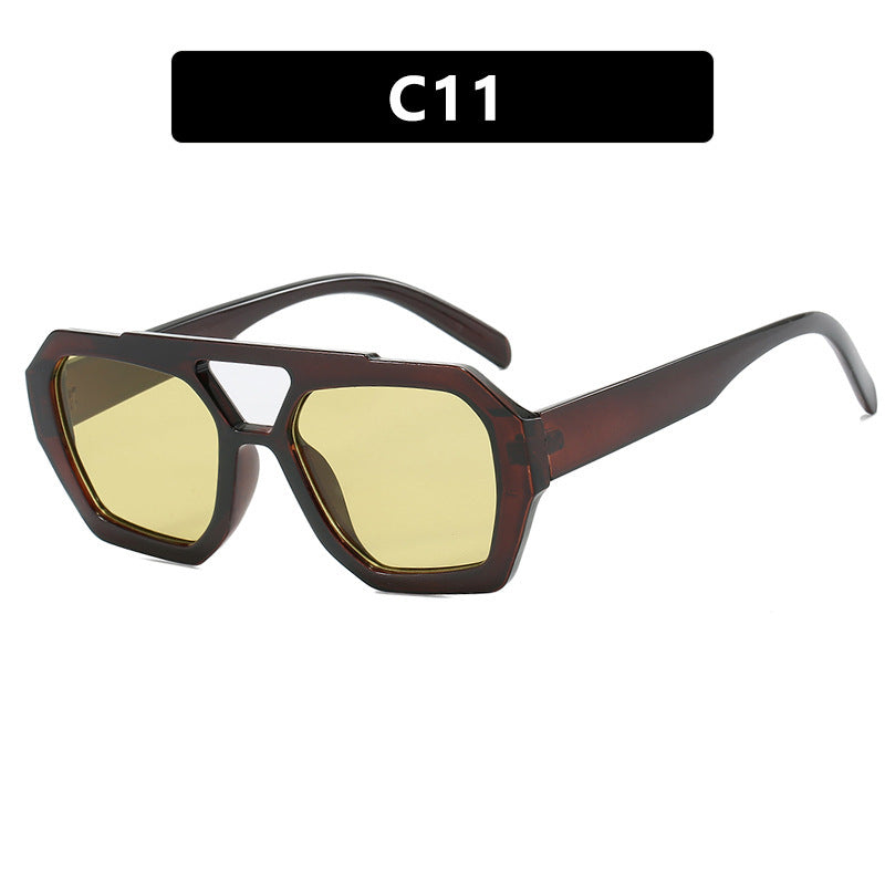 Lunettes de soleil carrées vintage