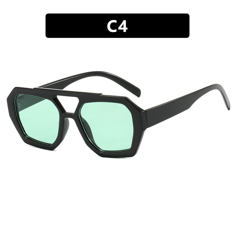 Lunettes de soleil carrées vintage