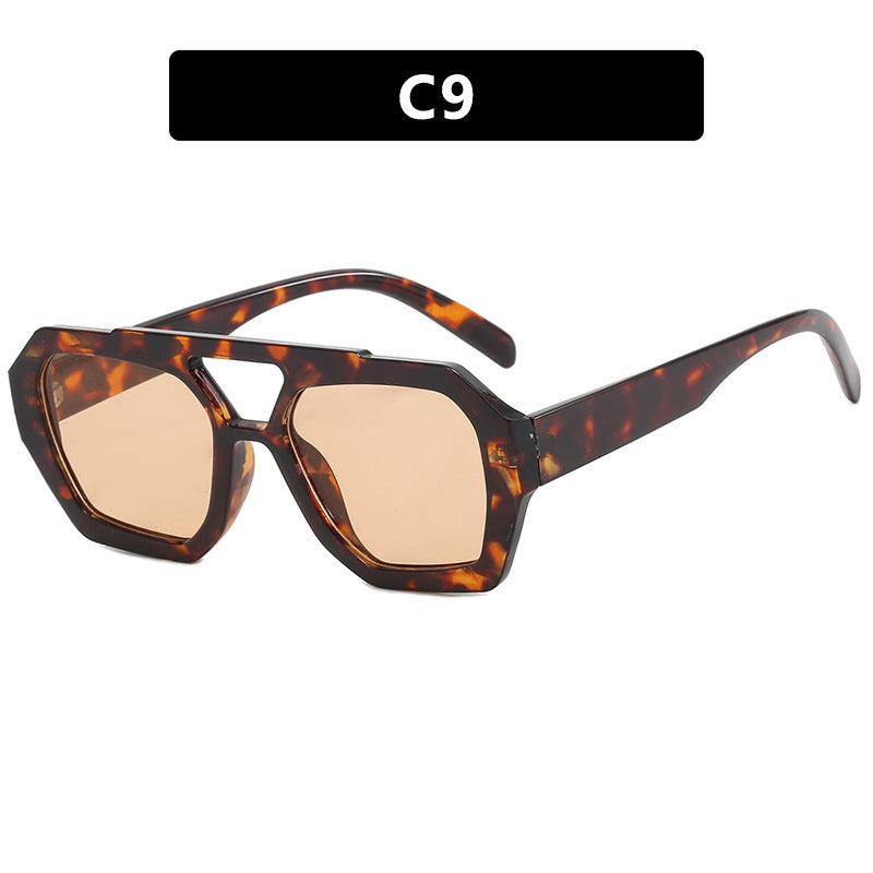 Lunettes de soleil carrées vintage