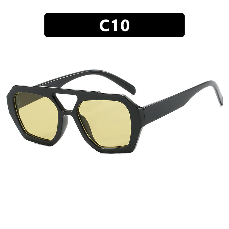 Lunettes de soleil carrées vintage