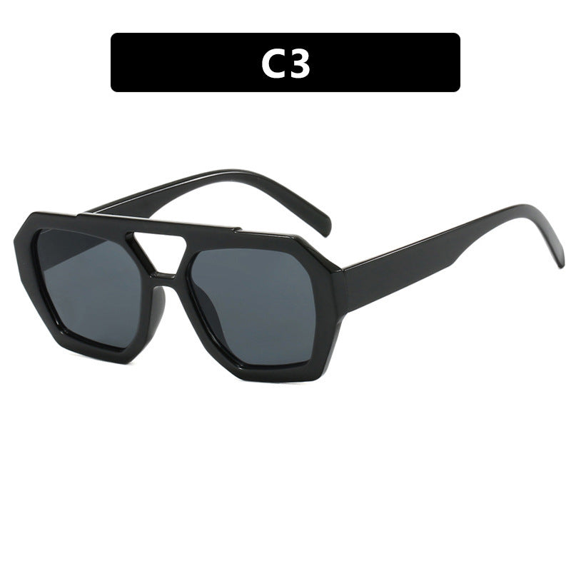 Lunettes de soleil carrées vintage